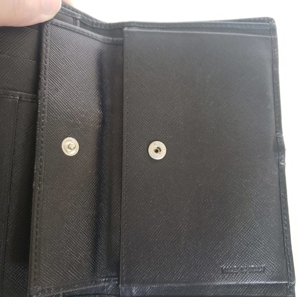 Prada Mens Bifold Wallet Black Leather Card Bill Coin Holder Made in Italy Mediu - Picture 8 of 15
